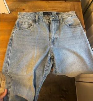 Lucky Brand High-Rise Mom Jeans Drew thumbnail 1
