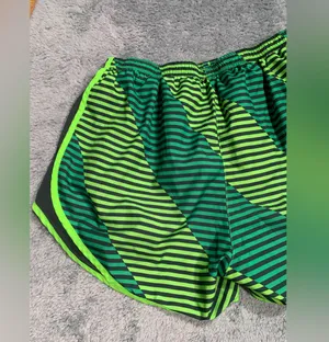 Nike dri-fit green shorts medium thumbnail 8