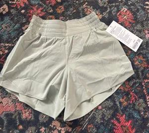 Lululemon Hotty Hot Short thumbnail 1