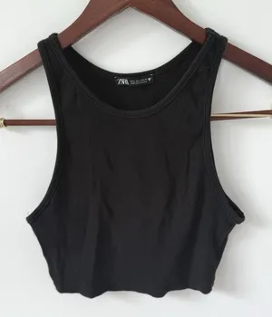 Zara‎ Womans Black Basic Crew Neck Ribbed Knit Crop Tank Top Size Large Staple thumbnail 1