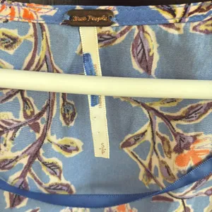 EUC Free People Santiago Boho Top Periwinkle Floral Size Small thumbnail 4