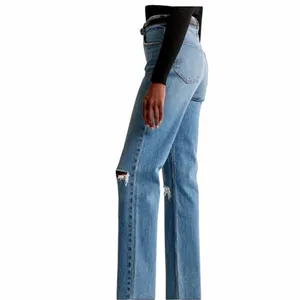 Abercrombie & Fitch The 90’s Straight Leg Ultra High Rise Distressed Jeans 28/6 thumbnail 3
