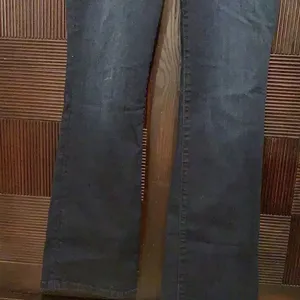 Joe’s jeans dark wash straight leg stretch jeans thumbnail 2