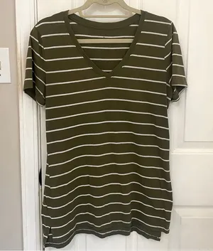 A.N.A Classic V-Neck Striped Short Sleeve Tee Shirt thumbnail 1
