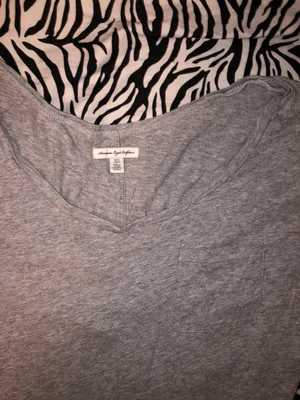 American Eagle Grey T Shirt thumbnail 2