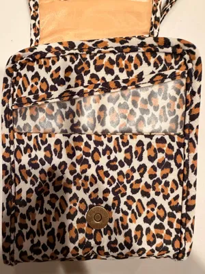 Travelon | mini-animal print crossbody wallet purse thumbnail 15