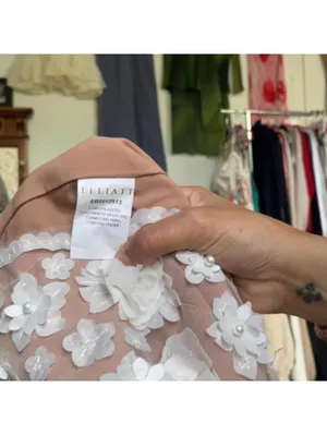 Elliatt bluebell white ivory floral dress Size XL thumbnail 6