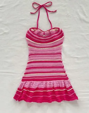 Knit pink dress Size M thumbnail 3