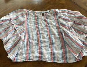 American Eagle Outfitters top thumbnail 1
