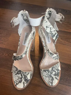 Steve Madden Heels thumbnail 1