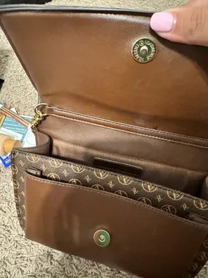 Adrienne Vittadini purse thumbnail 3
