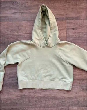 Lululemon Loungeful Cropped Hoodie thumbnail 3