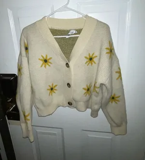 Petal & Pup Cream Floral Button-Front Cardigan Sweater - Size Medium thumbnail 1
