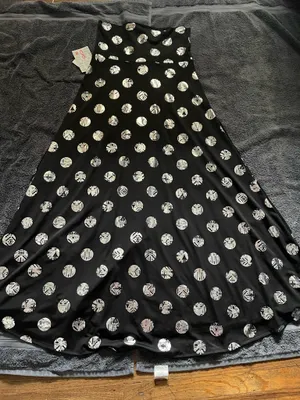 LuLaRoe Skirt thumbnail 3