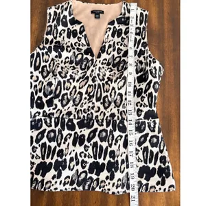 Ann‎ Taylor Petite Leopard Print Peplum Top Metallic Silver Sleeveless 00P thumbnail 11