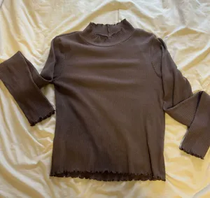 Long Sleeve thumbnail 1