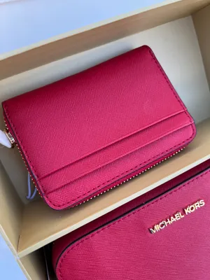 Michael Kors Giftable boxed item wallet & Travel Pouch - Bright Red thumbnail 5