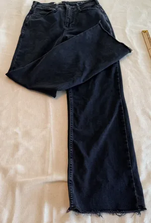 Pilcro Anthropologie Jeans Womens 26 Black High Rise Wide Leg Raw Hem Cropped thumbnail 1