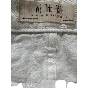 We The Free "Zip it‎ Up" White Ripped Denim Skirt by Free People Sz 29 thumbnail 4