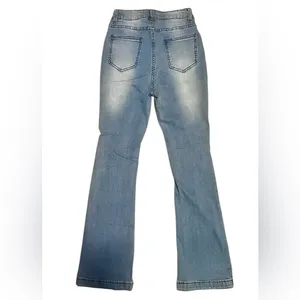 Zara High-Rise Light Blue Distressed Flare Jeans thumbnail 4