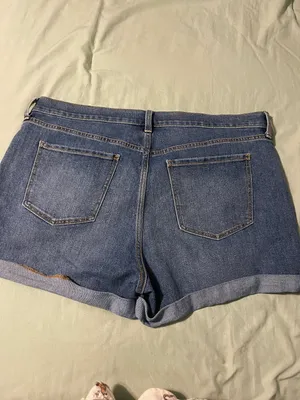 Old Navy Shorts thumbnail 4