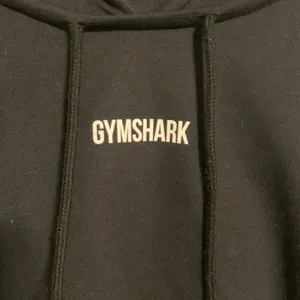 Cropped Gymshark sweatshirt thumbnail 3