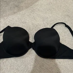 PINK “wear everywhere t-shirt lightly lined” bra bundle! thumbnail 2