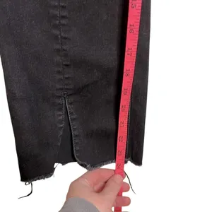 Free‎ People We the Free Washed Black Cropped Denim Size 27 24" inseam EUC thumbnail 8