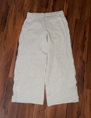 Lululemon Scuba Sweatpants Wide-Leg thumbnail 1