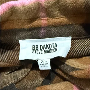 BB Dakota Steve Madden Pink and Brown Plaid Shacket thumbnail 5
