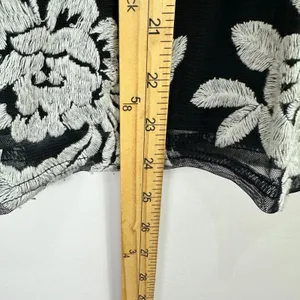 Sheer Mesh Floral Lace Top‎ Medium Black Romantic Gothic Witchy Whimsigoth Fairy thumbnail 4