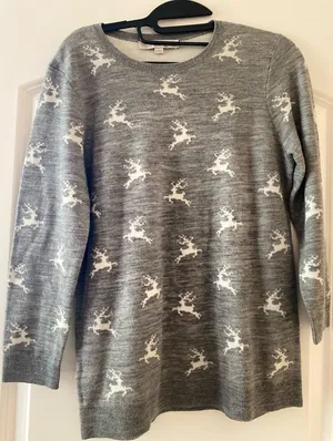 LOFT Charcoal Grey Women’s Knit with Deer Pattern Sz M thumbnail 1