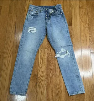 Size W25 L28 Levi’s Women’s Distressed Button Fly Jeans Light Wash Denim thumbnail 1
