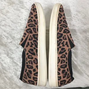 Skechers cheetah leopard print slip on size 7 memory foam sneakers thumbnail 6