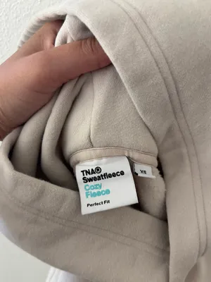 Aritzia TNA sweatfleece cozy fleece perfect fit hoodie thumbnail 3