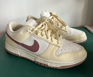 Nike Jordan 1 Low Women’s thumbnail 1