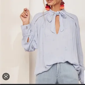 Free People Wishful Moments Pale Blue Gauzy Rayon Top With Self Tie M thumbnail 2