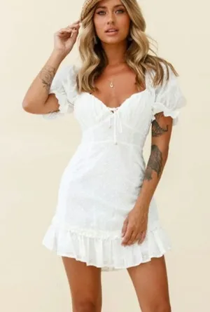 NWT Selfie Leslie Hayden White Eyelet Cotton Milkmaid Puff Sleeve Mini Dress M thumbnail 1