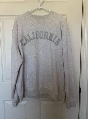 California Sweatshirt Size XL Gray thumbnail 1