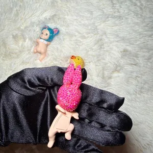 Sonny Bunny Hipper Rhinestone Pink ( tiny flaw on‎ bum) thumbnail 2