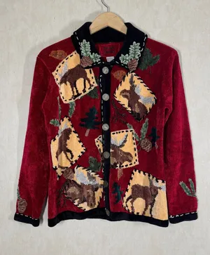 Sweater Sweater Women’s Whimsical Wildlife Patches Knit Cardigan in Red S thumbnail 1