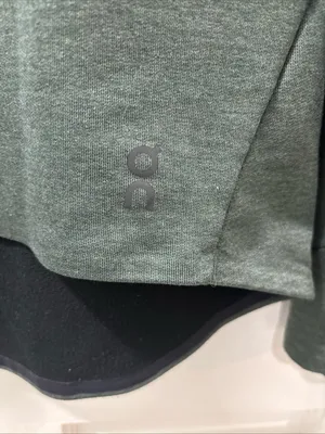 On Cloud Women’s On Running Technical Hoodie Size XS Beluga Green Gym Workout thumbnail 6