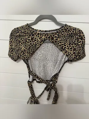 Shein animal print blouse that ties in the back thumbnail 2