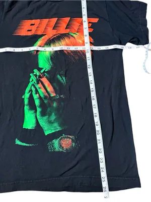 Billie Eilish Hand to Face T-Shirt | Small 💚 thumbnail 2