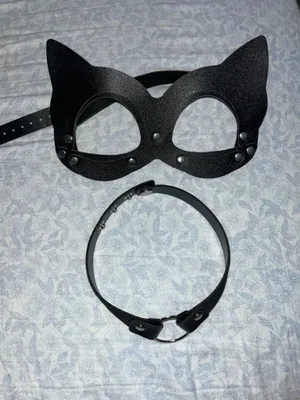 Cat Woman Mask & Necklace thumbnail 1