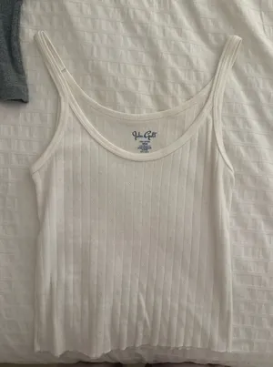 Brandy Melville Top thumbnail 1