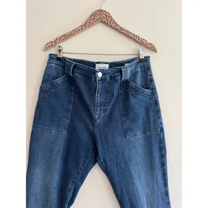FRAME Le High Flare Trapunto Stitch Jeans in Aurora Size 33 thumbnail 4