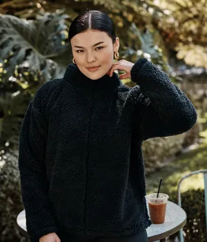 Summersalt Black Fleece Pullover thumbnail 1