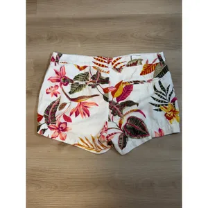 Old Navy Everyday Short Womens 8 White Floral‎ Mid Rise Linen Blend Tropical thumbnail 8