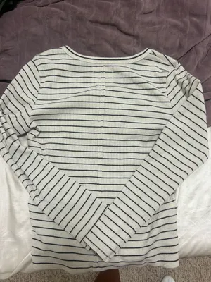 American Eagle Long Sleeve Top thumbnail 2